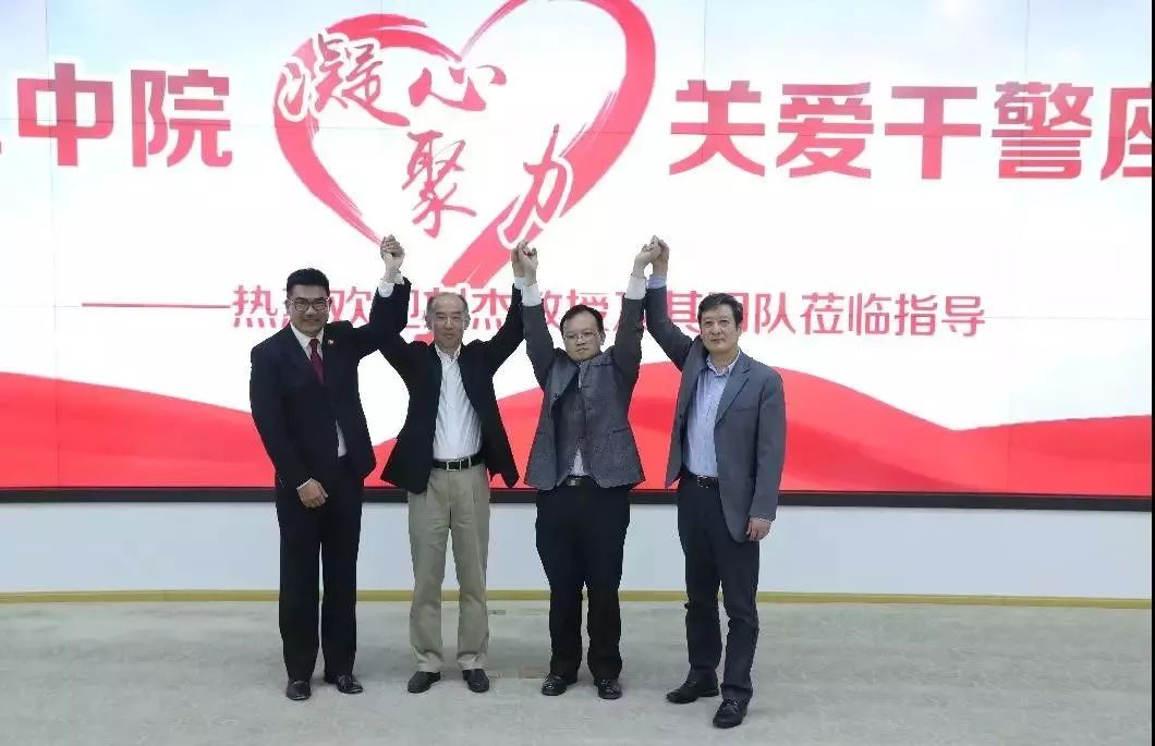 袁博年轻时的照片,袁博来到这个世界上多久了