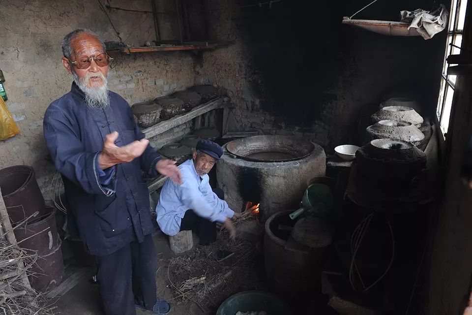 杜甫逃窜,杜甫入成都