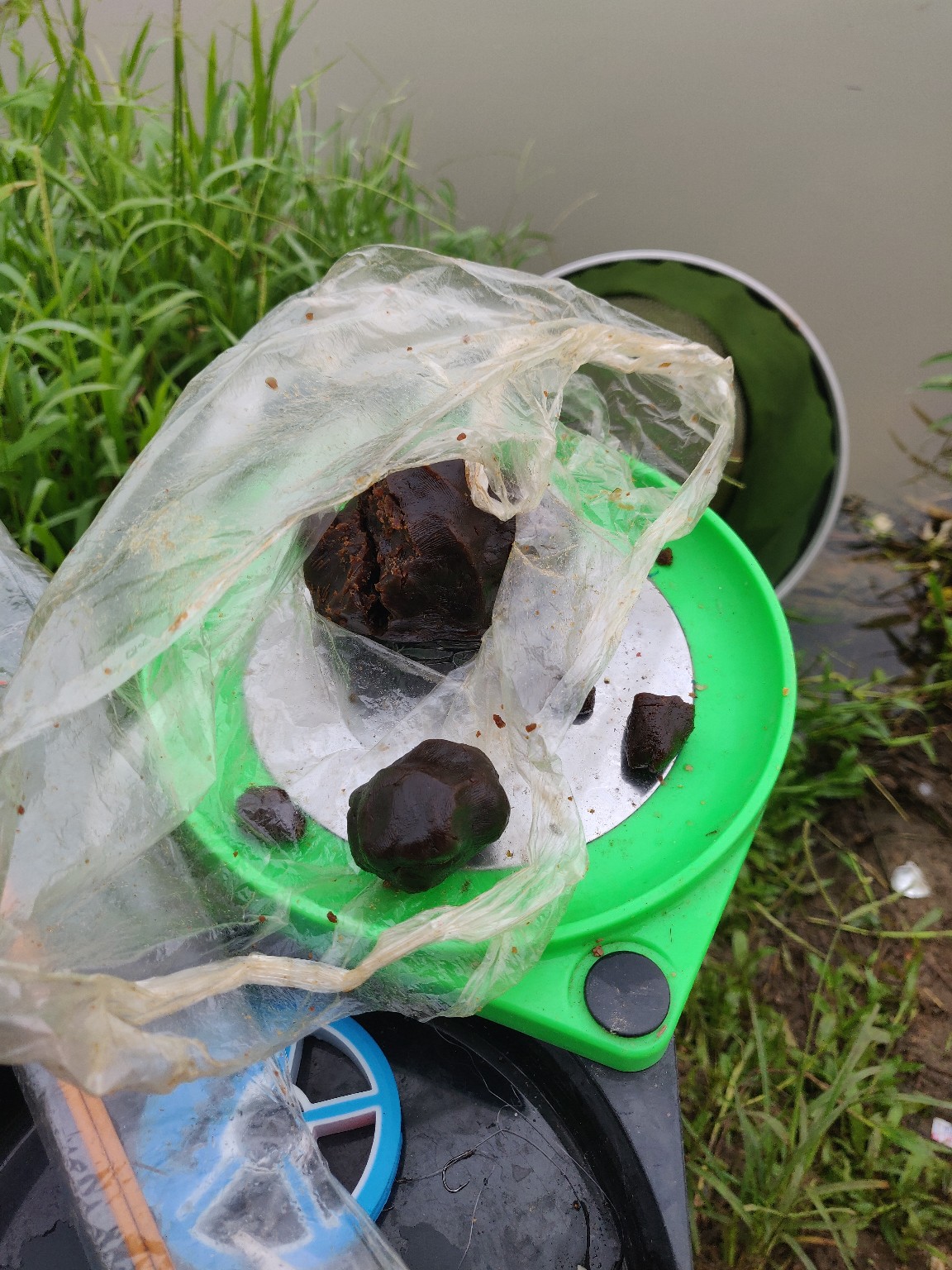 水情不稳定如何钓鱼,水情不明钓鱼必须每次都调漂吗