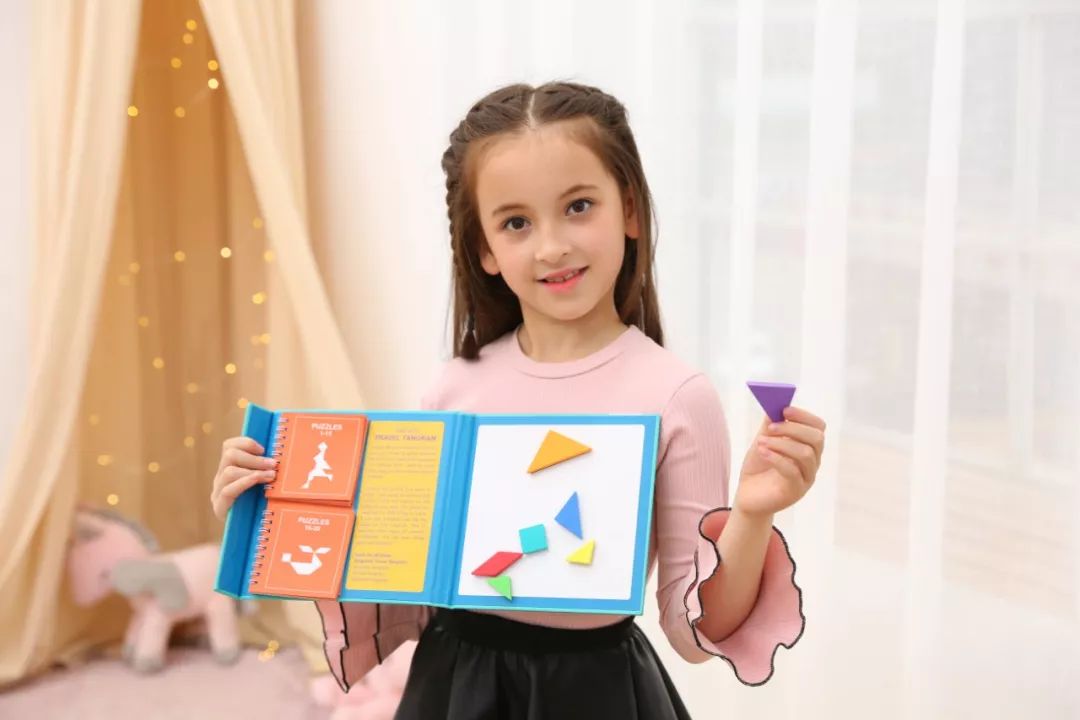 七巧板游戏对数学思维的益处,七巧板能解决数学问题