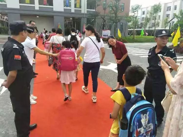 增城校区环境,增城优美干净环境