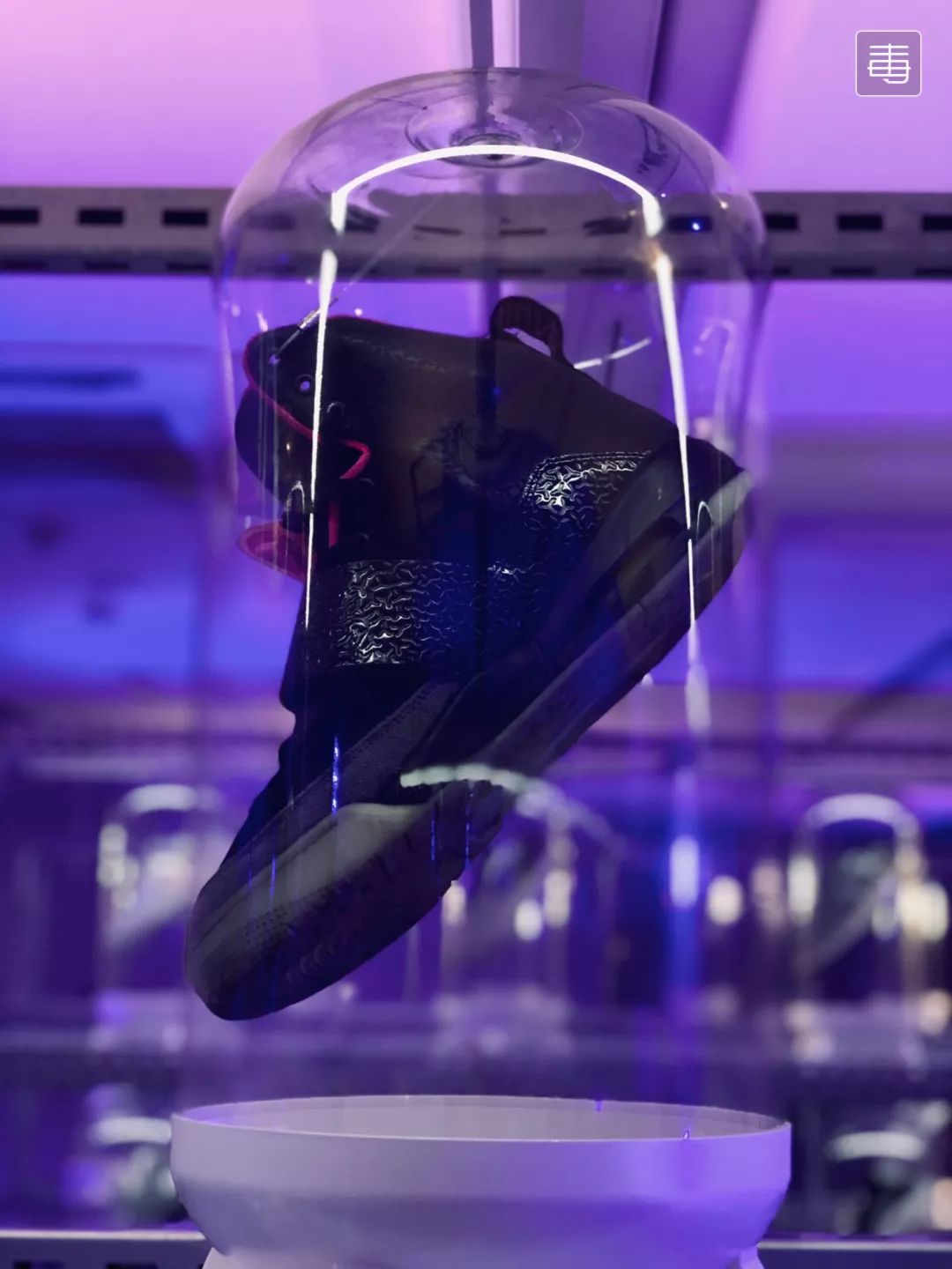 yeezy三方联名,yeezy联名款有哪些