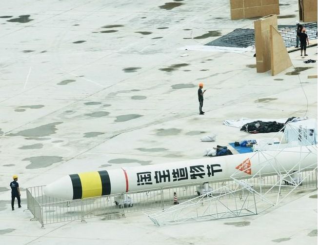 阿里20亿美金收购网易考拉;PRADA将关闭香港最大门店;盒马购物中心“盒马里”首家将落深圳|猫头鹰商业周报