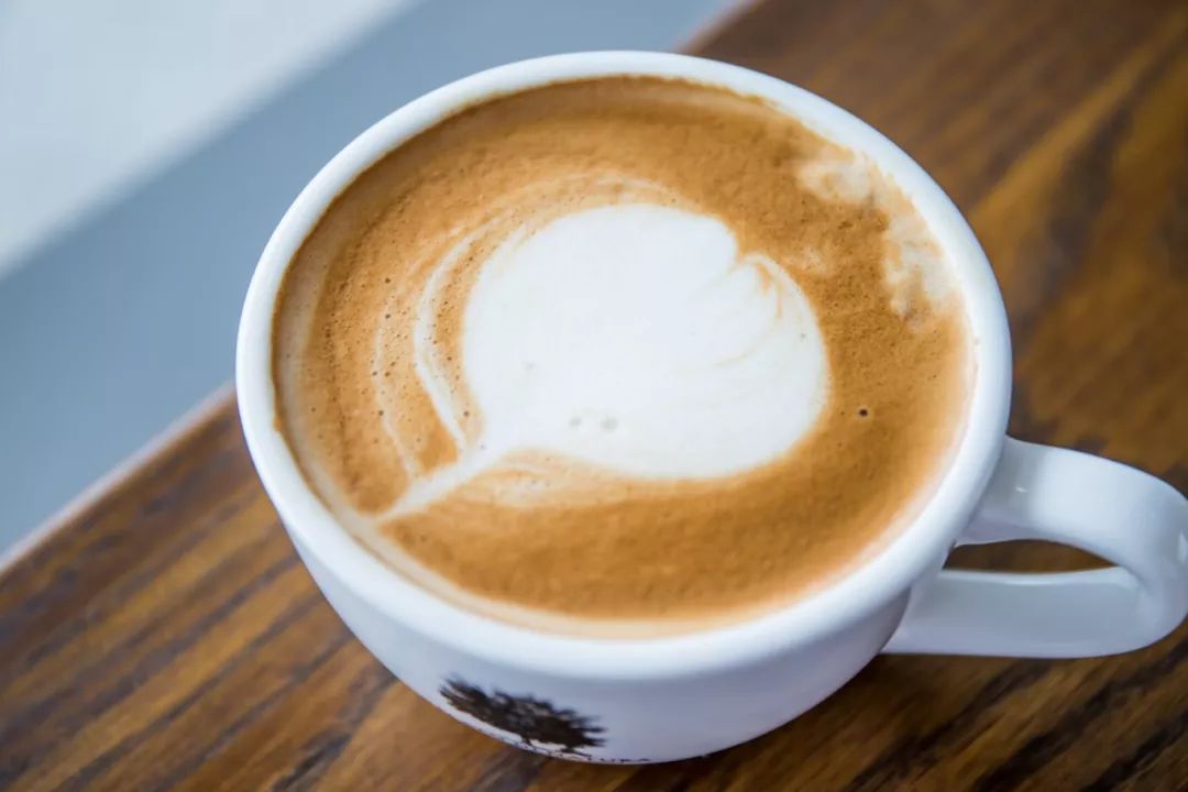 拿着3000的工资环游世界,没钱怎么去环游世界