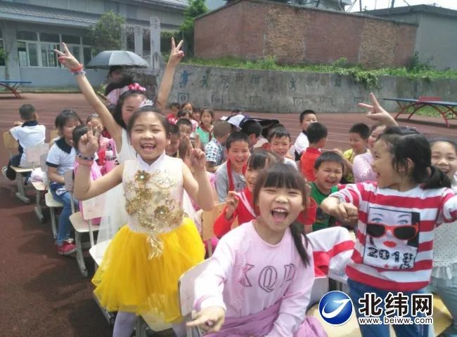 农村小学师德师风建设教育简报,城关小学师德师风教育