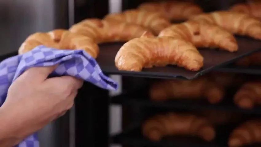 丹麦和法国牛角面包区别,法国牛角面包