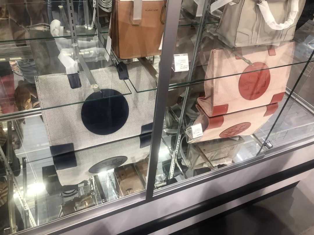 costco涔板寘,costco鐨勫寘