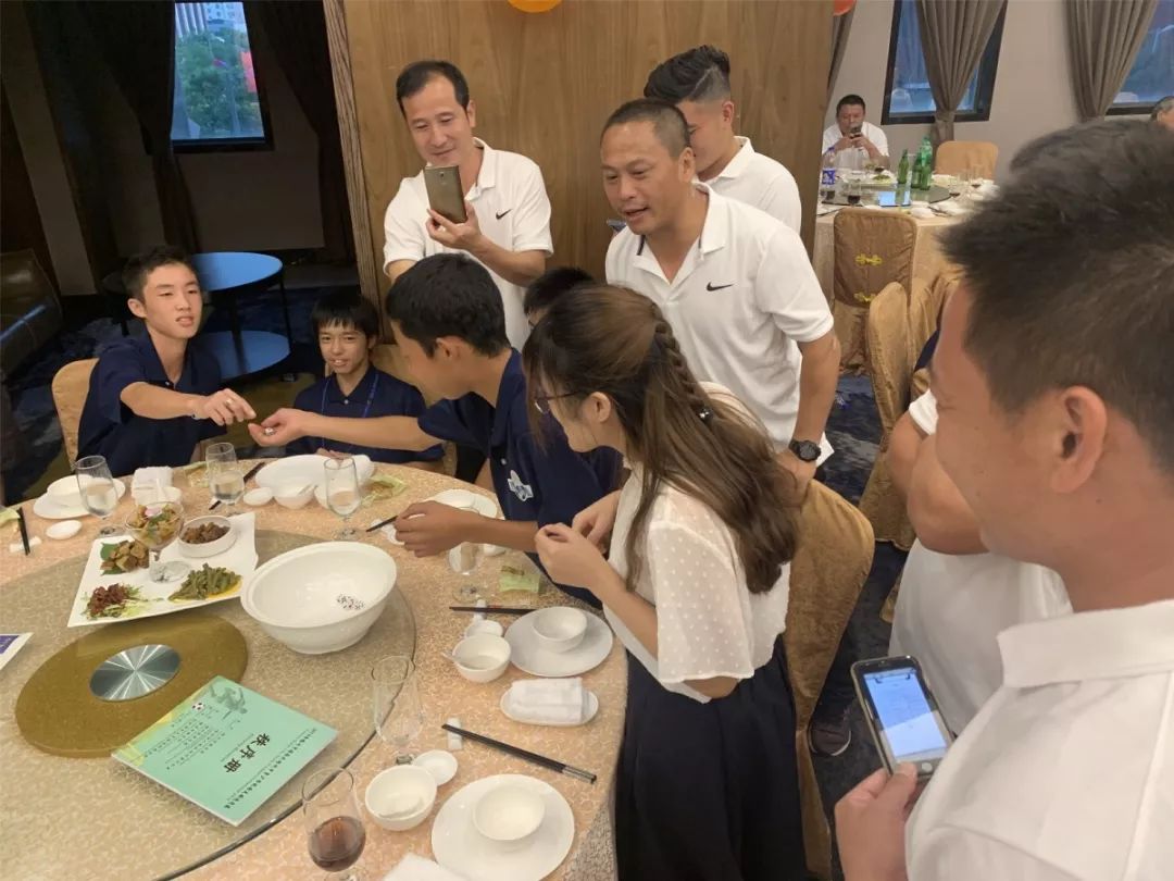 喜报|福州市队战胜日本长崎市队夺冠！福州国际友好城市青少年校园足球邀请赛收官