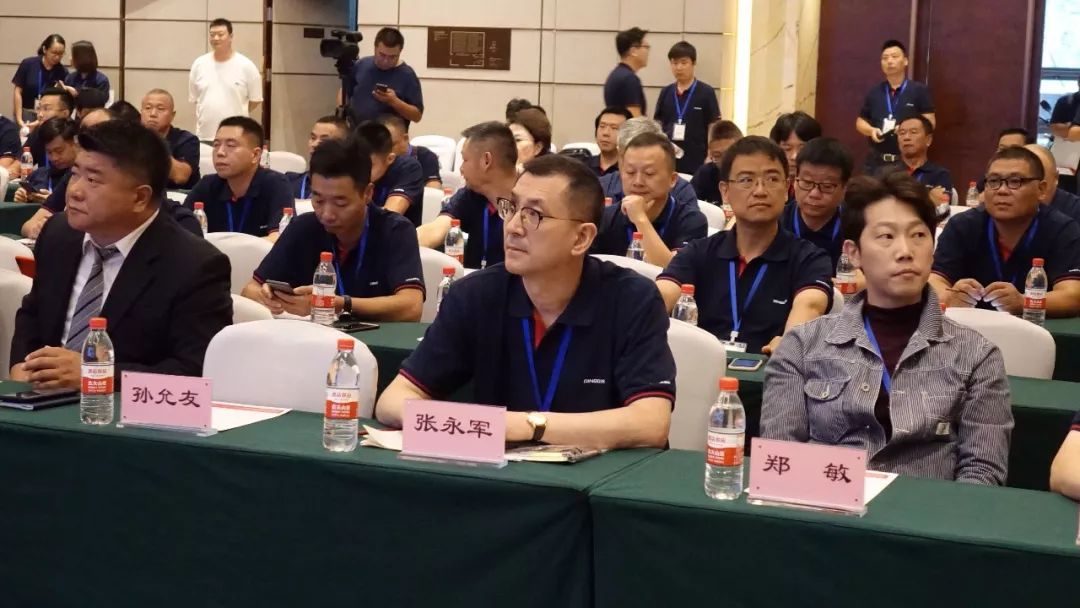 大韩轻骑gv300s经典版评测,高性价比二手巡航车报价