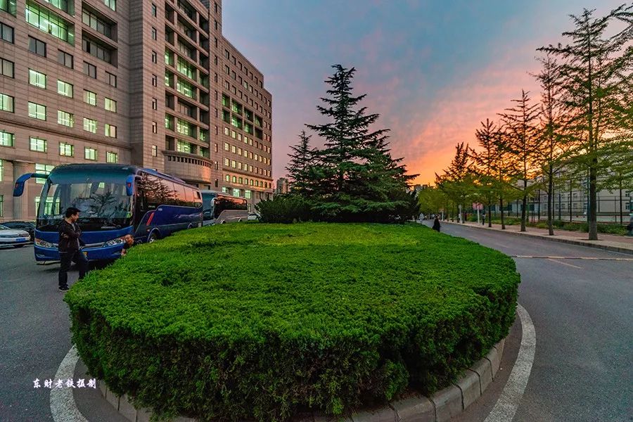 东财大学校园生活,东财校园实景图