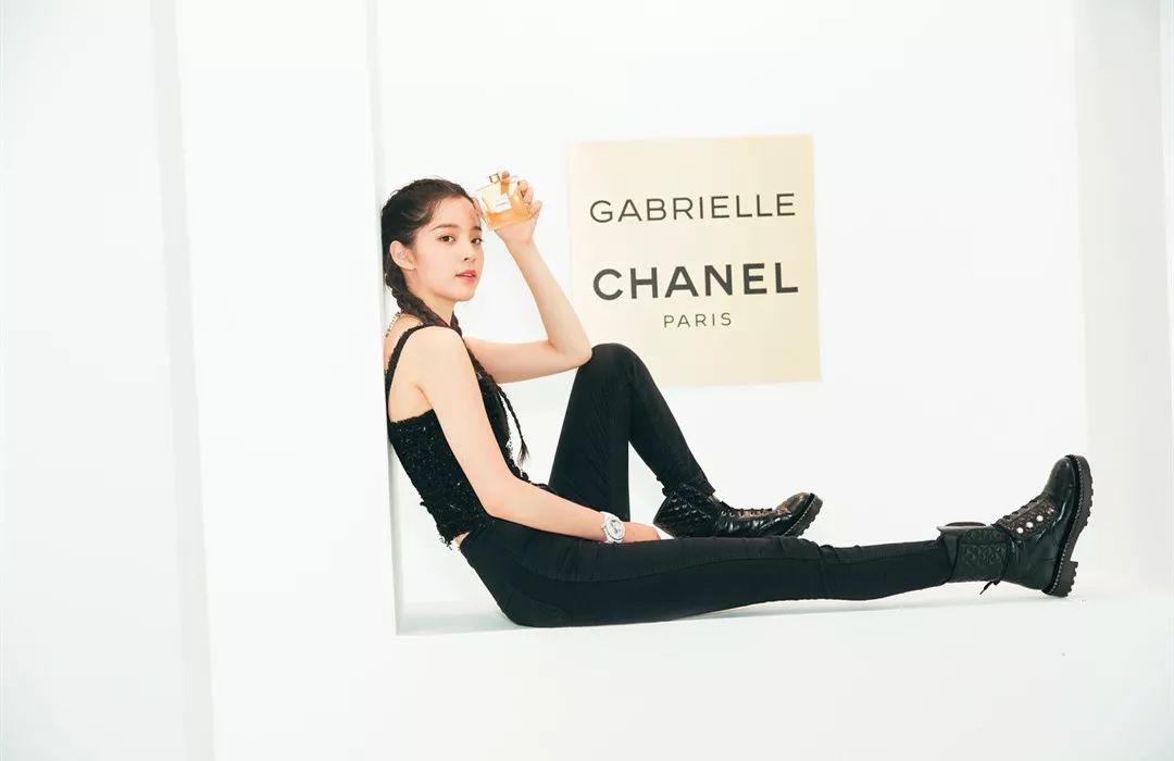 杨幂带货新成就,杨幂被称之为带货王