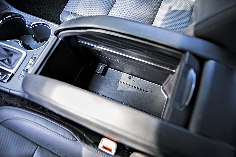 2018款汉兰达越野评测,2018新款丰田汉兰达舒适驾驶体验