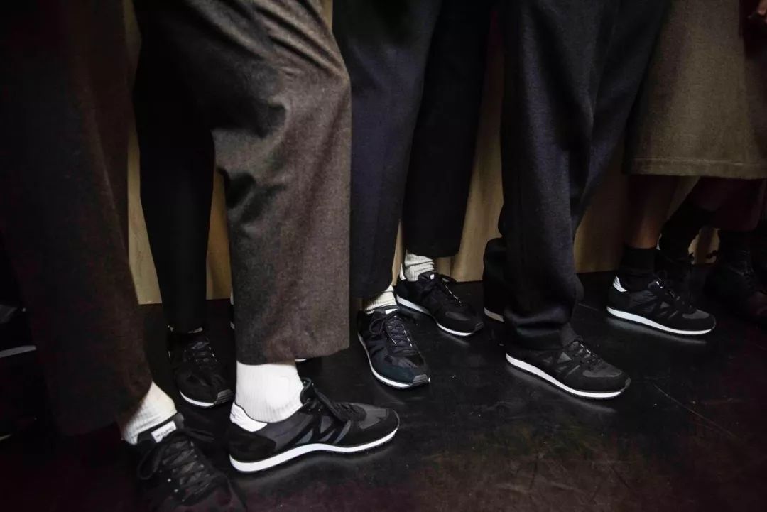 日产美津浓推荐,美津浓颜值高羽毛球鞋