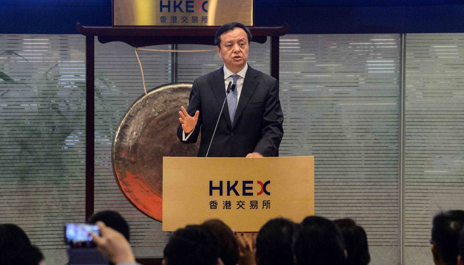 比特币下半年还会暴跌吗,比特币2023走势