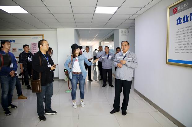 林州光远新材捻线工视频,林州光远新材料怎么样