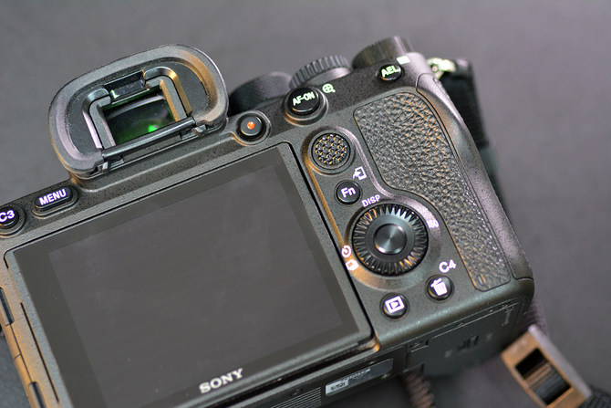 索尼alpha7r5微单相机评测,索尼全幅微单alpha7rv参数