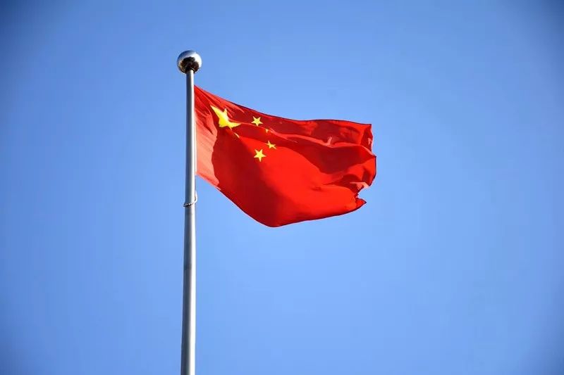 五星红旗你是我的骄傲童声版,五星红旗你是我的骄傲歌词原唱