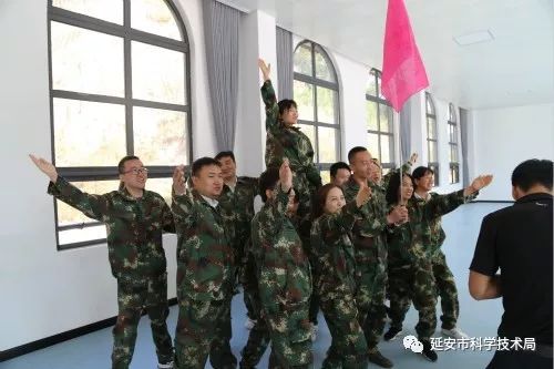 咸宁市不忘初心牢记使命主题教育,不忘初心牢记使命教育局党课