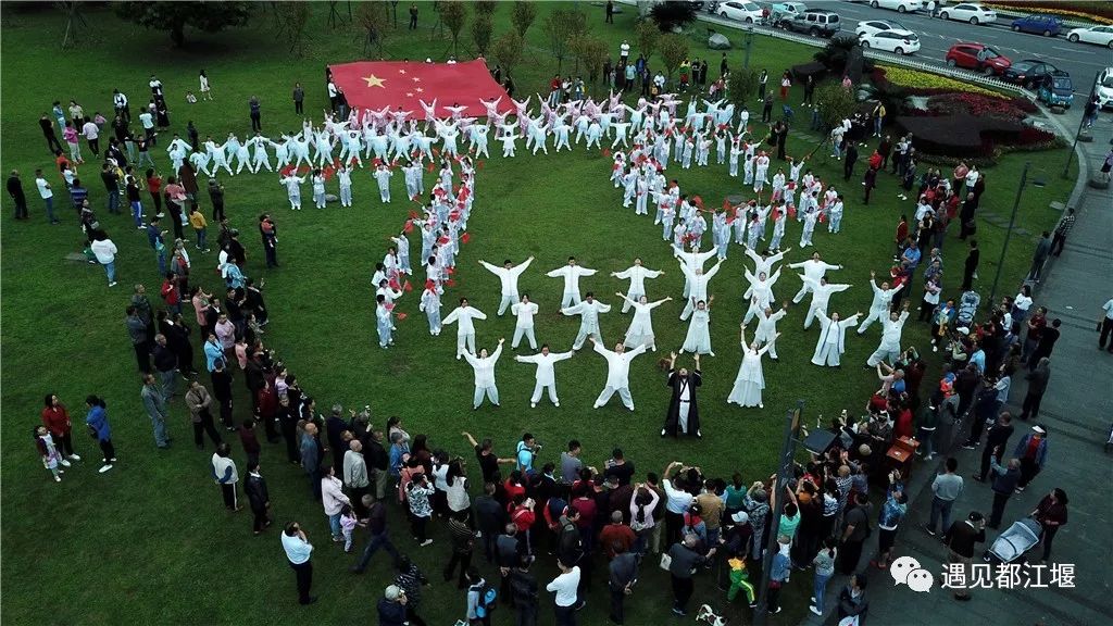 五星红旗同框感受,与五星红旗相遇