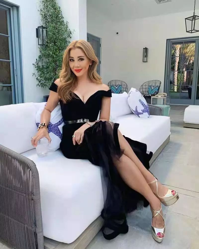 联手话题KOL，NYX创始人时隔5年再闯美妆届