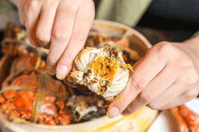 大闸蟹畅吃套餐,五星酒店大闸蟹