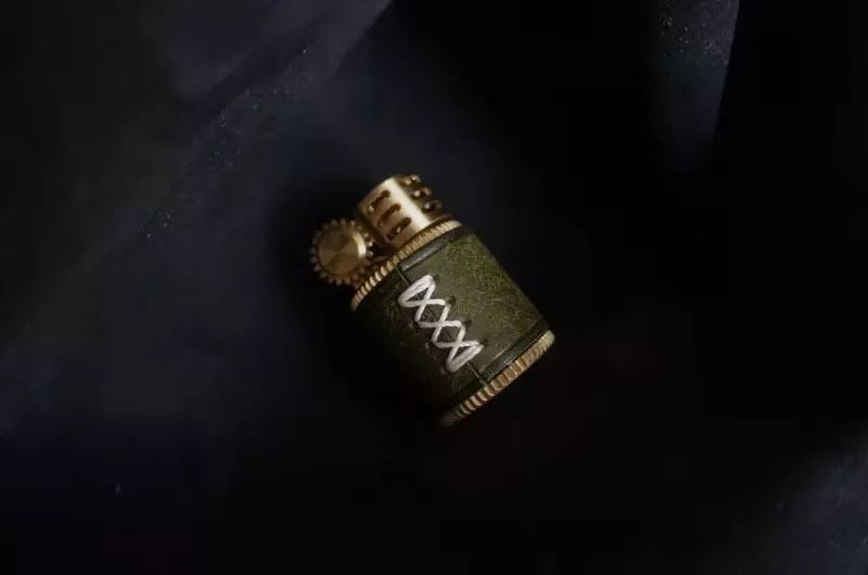 复古怀旧老式煤油打火机,纯铜复古煤油打火机