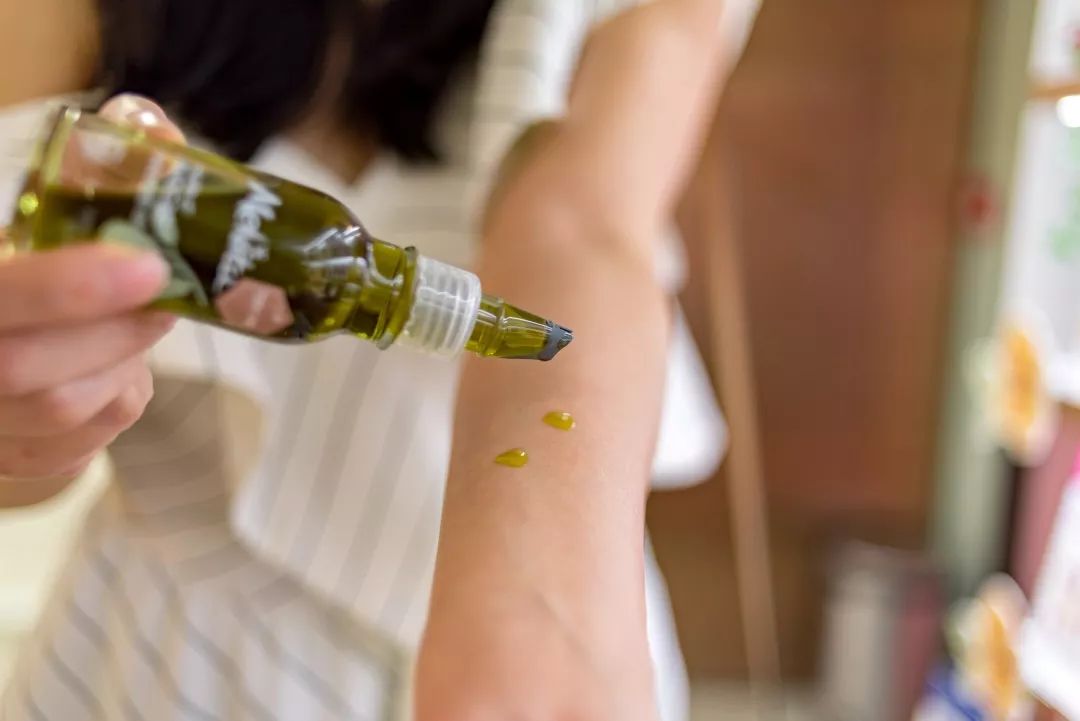 水润瓷肌,白瓷肌护肤