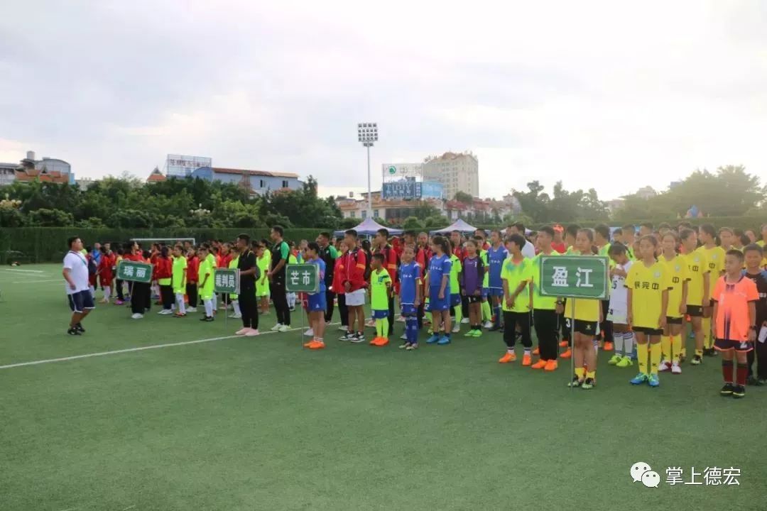 追逐梦想比赛视频,追逐梦想足球