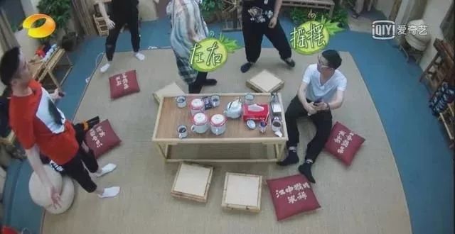 最无违和感的植入广告,奇葩的广告植入完整版