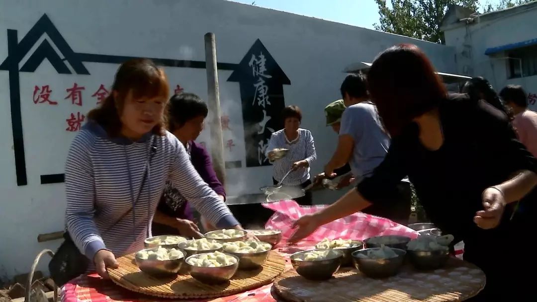 尊老敬贤的思想内涵,尊老敬贤的具体内容