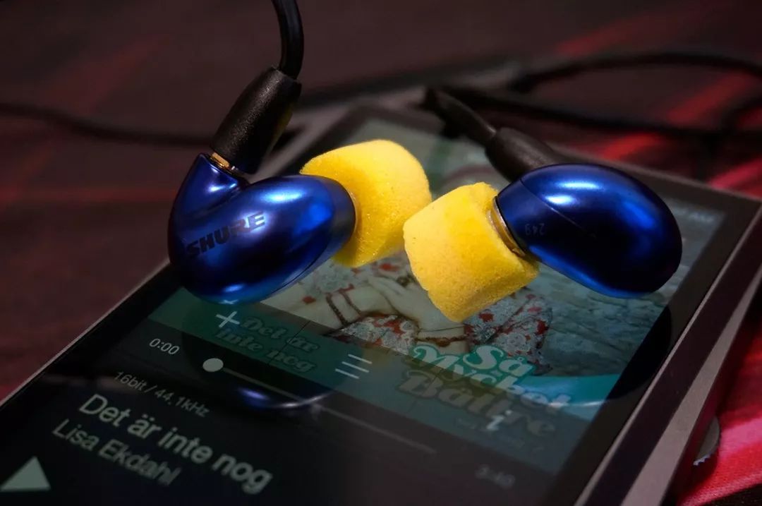 舒尔se846-bt2音质测评,舒尔shureaonic50音质测评