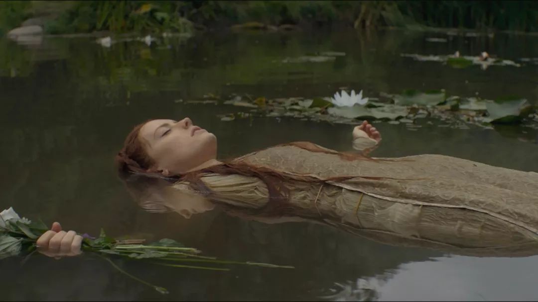 半身拍照怎么摆pose,怎么样照相摆pose最好看