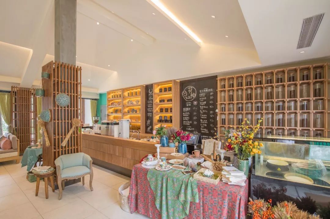 耗时3年的花间堂创始人新作，以船代步揭开杭城小众一面