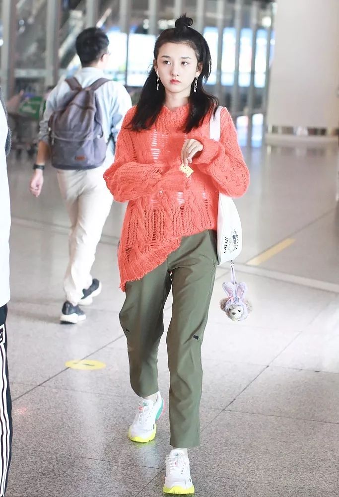 杨丞琳同款镂空衬衫,杨丞琳长款衬衫