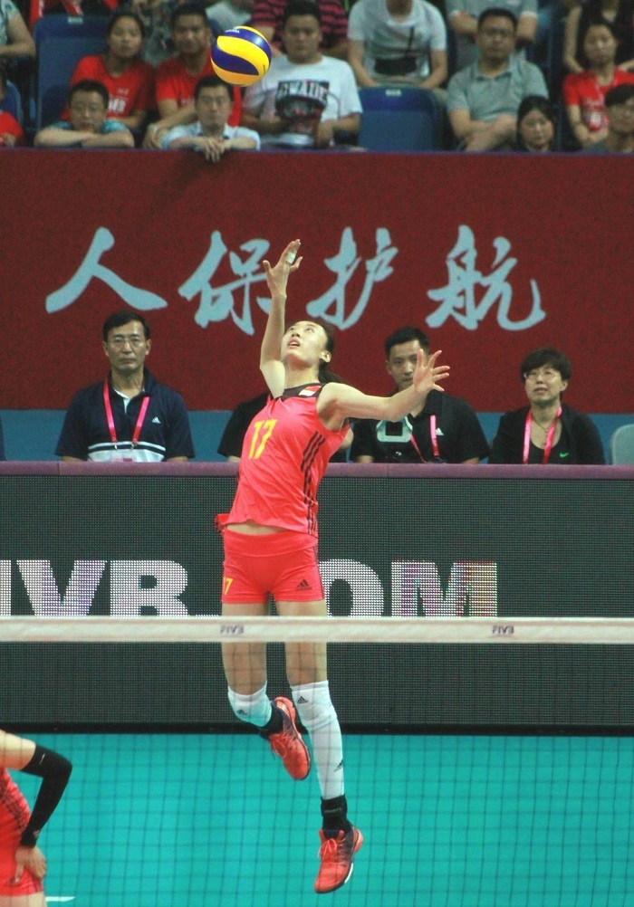 中国女排王媛媛回学校,王媛媛女排回老家