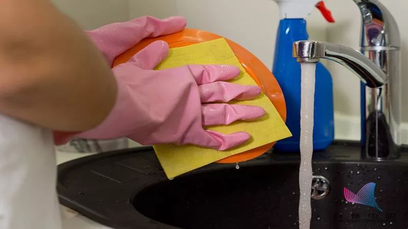 睡衣为什么那么脏,床单被子太脏了