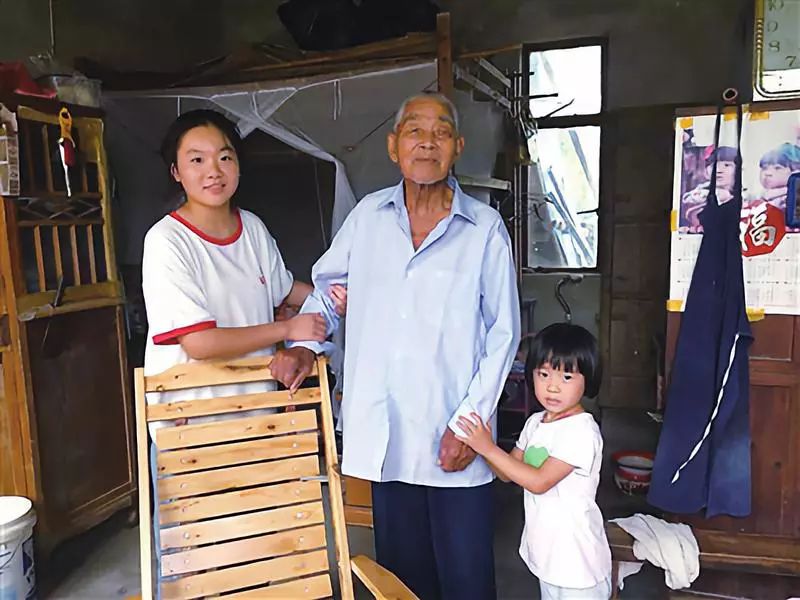 崇明十佳少年,崇明区优秀少先队员