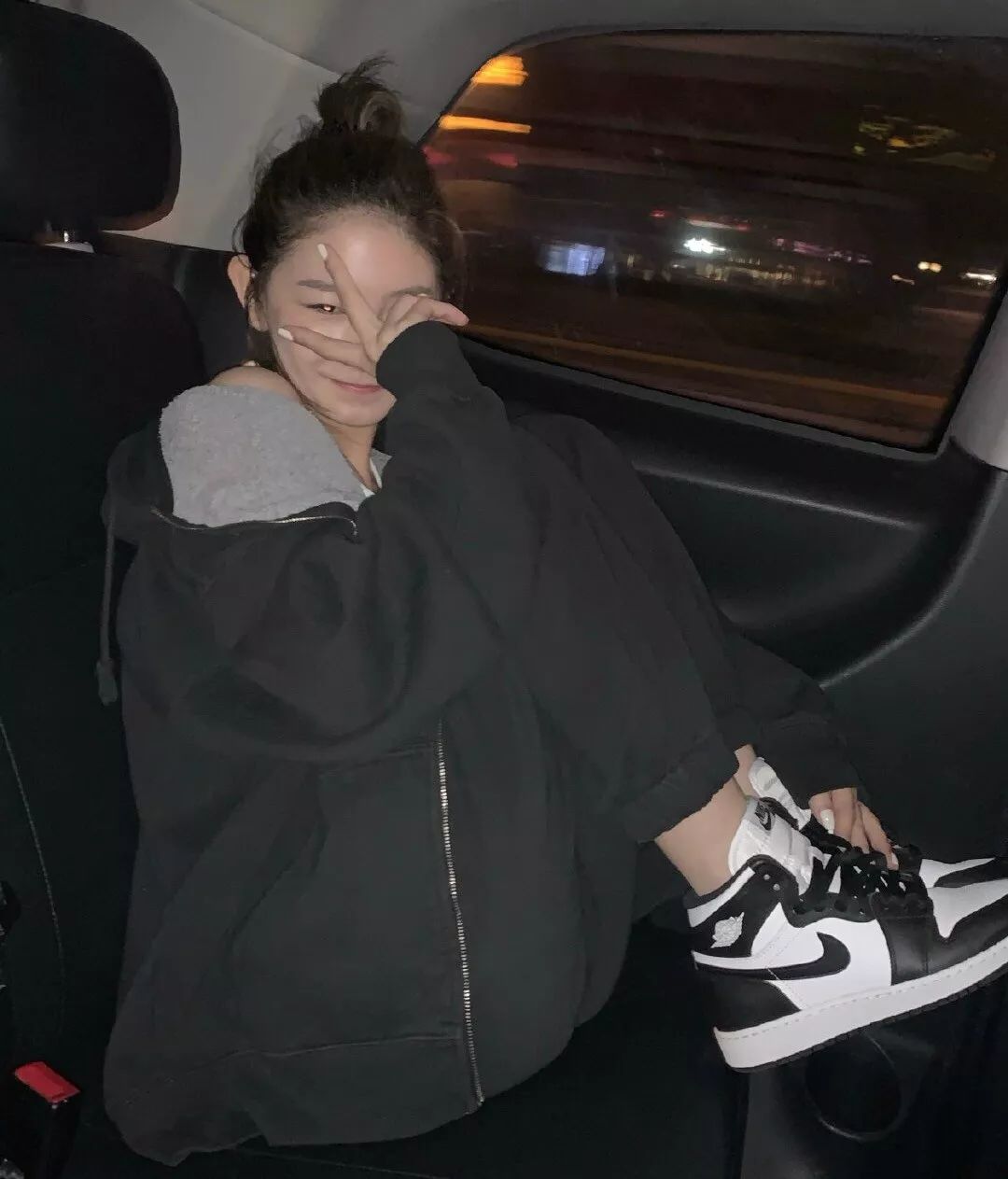 不用代购就能秒杀的活动,如何get宋妍霏同款