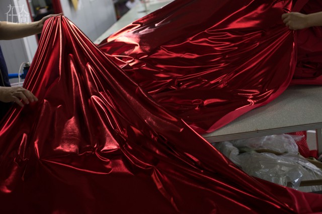 揭秘产品畅销全球的中国“情趣内衣小镇”