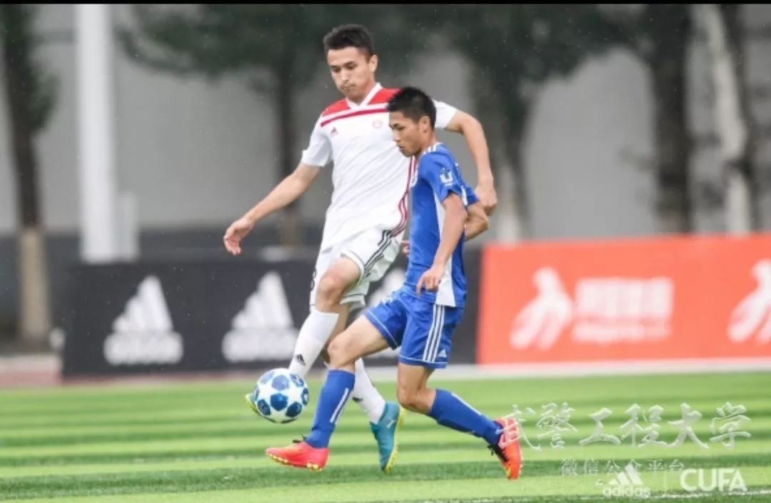 告别热气腾腾的军营,告别青春军旅