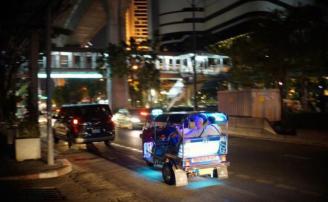 泰国头号市集像迷宫15000摊位15个足球场大游客迷路是常态