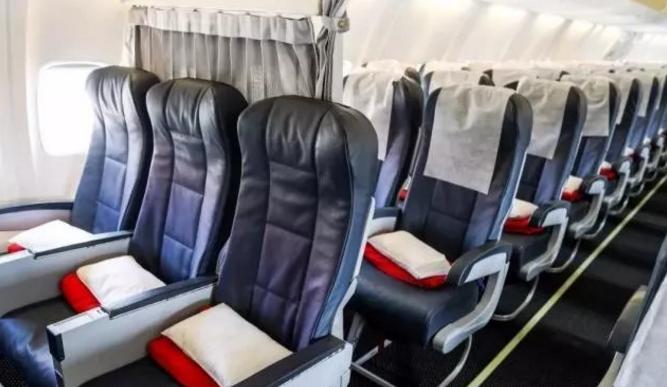 外出旅行为啥不坐晚上飞机,为什么出去旅游不在车上睡