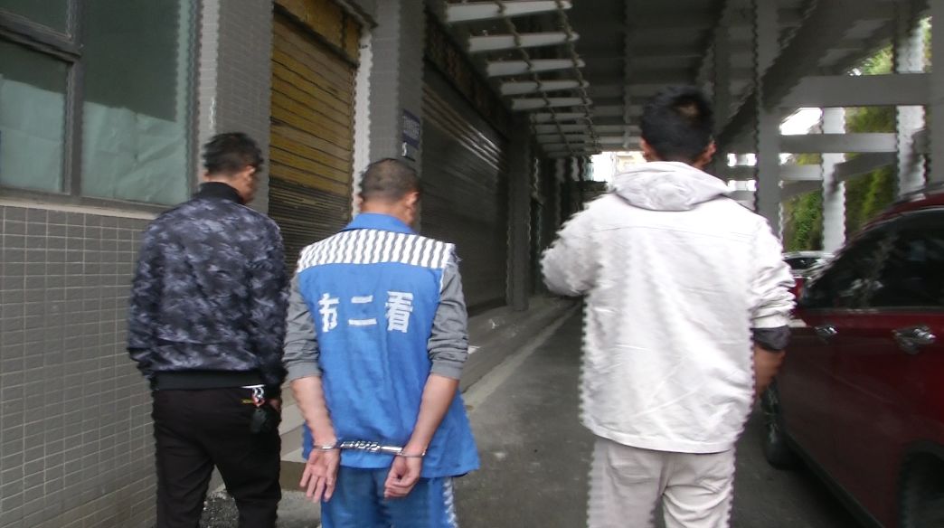 贵州六盘水豪车出租,六盘水高端车租赁被抓