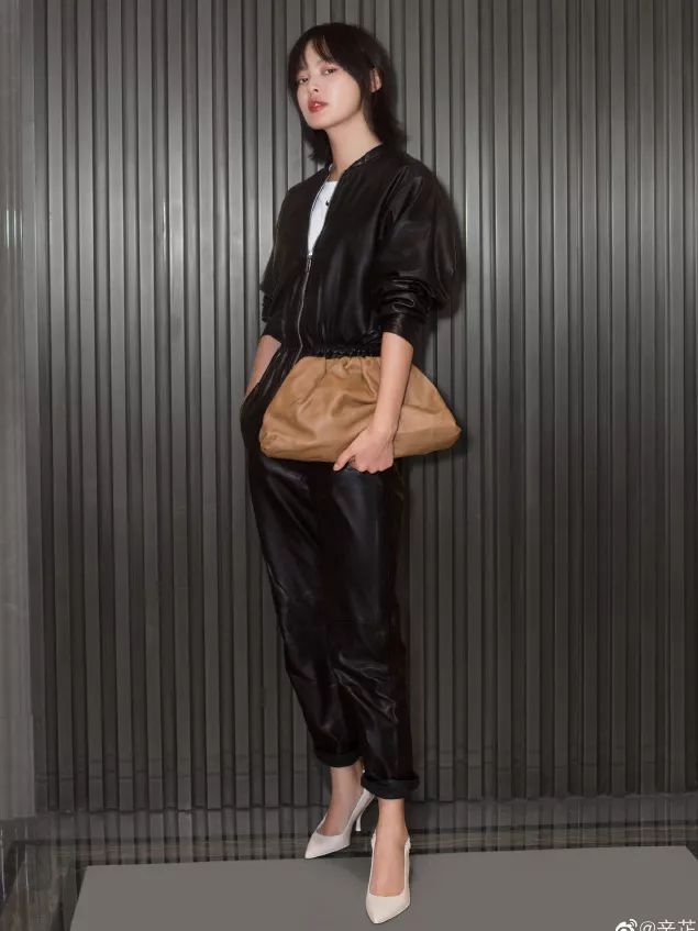 一降温就得买衣服,一降温就想买件外套