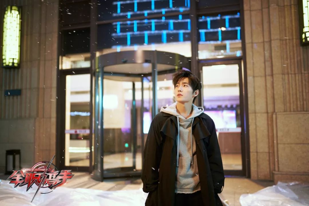 打游戏又赚钱又潮，别再拦你男友出去和其他PLMM开黑了