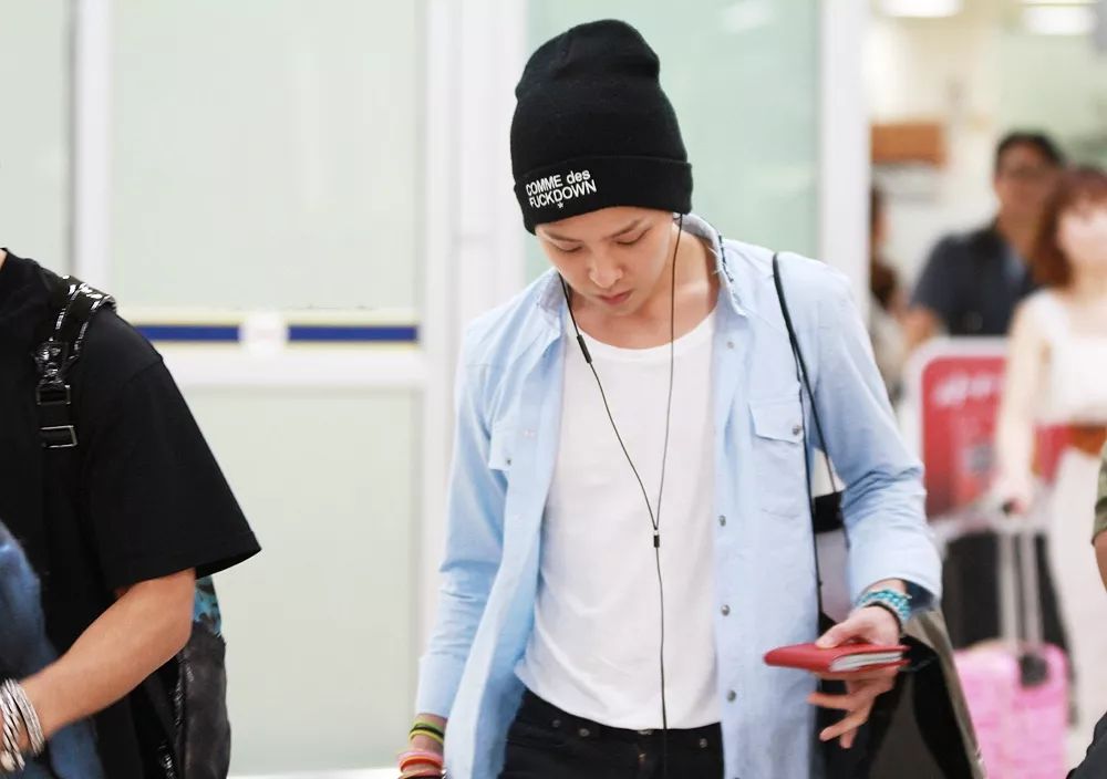 权志龙退伍后都在干什么,退伍后的权志龙做了些什么