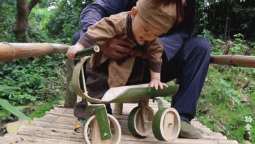 61岁中国大爷火爆外媒,61岁大爷惊呆外国人