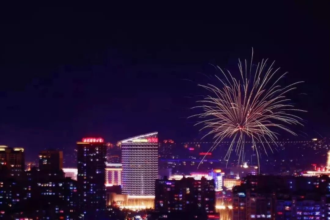 隐藏在CHI（赤）FENG（峰）里的秘密，你发现了吗？