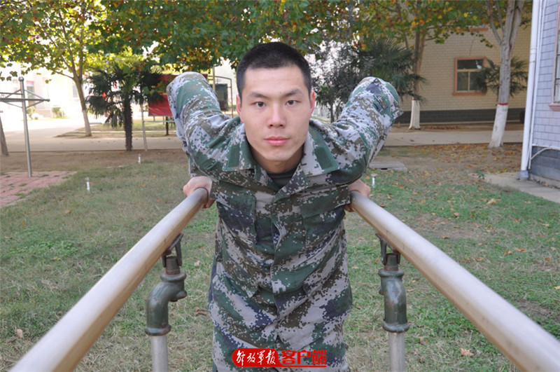 解放军体验军营生活,老兵体验新部队的感受