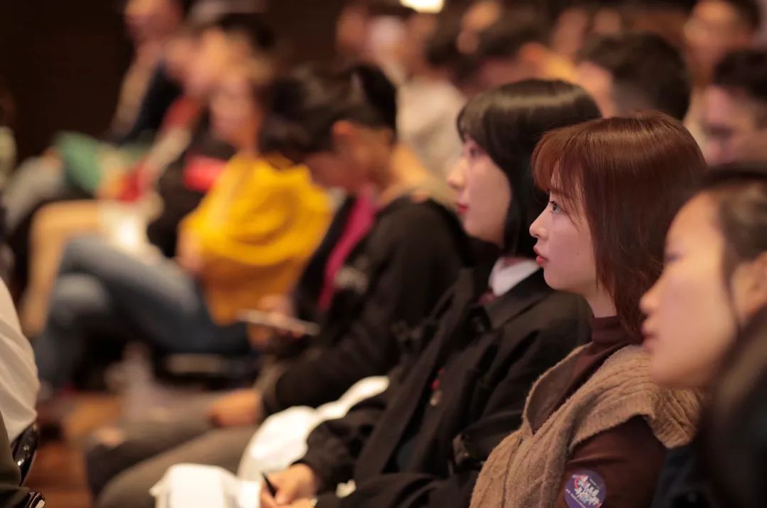 嘉选品质，与燃同行！航嘉电脑报2019成都粉丝体验会手记